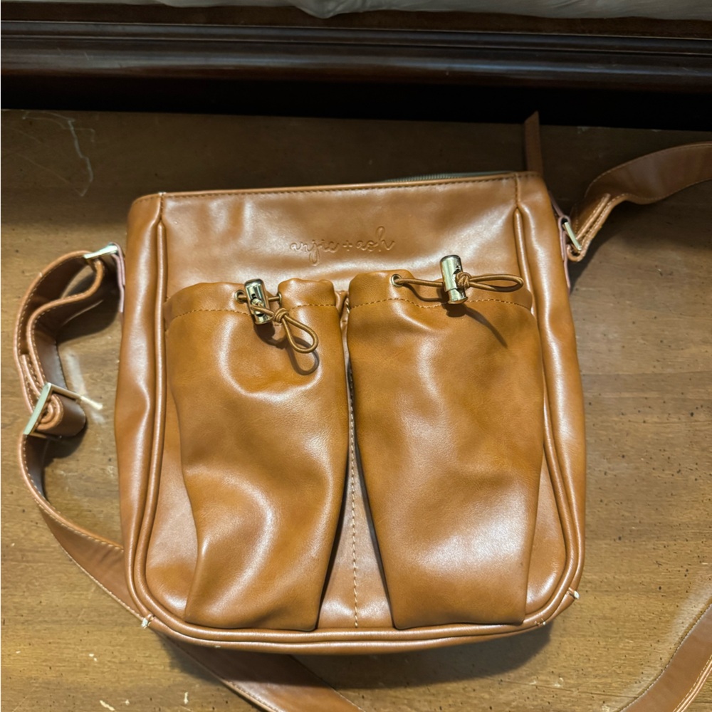Anjie and Ash Crossbody Parent Bag